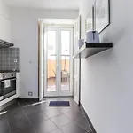 Vita Portucale ! Concept Apartment Campo Ourique
